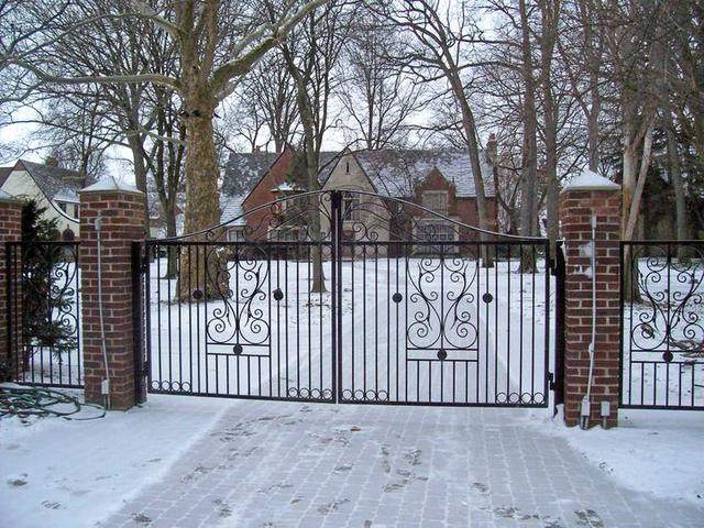Custom steel estate gate