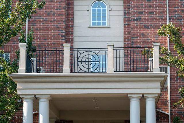 Steel portico railings